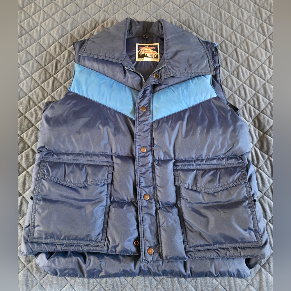 Mens Vintage Mt Everest Navy Blue Down Puffer Vest with Pockets Lg